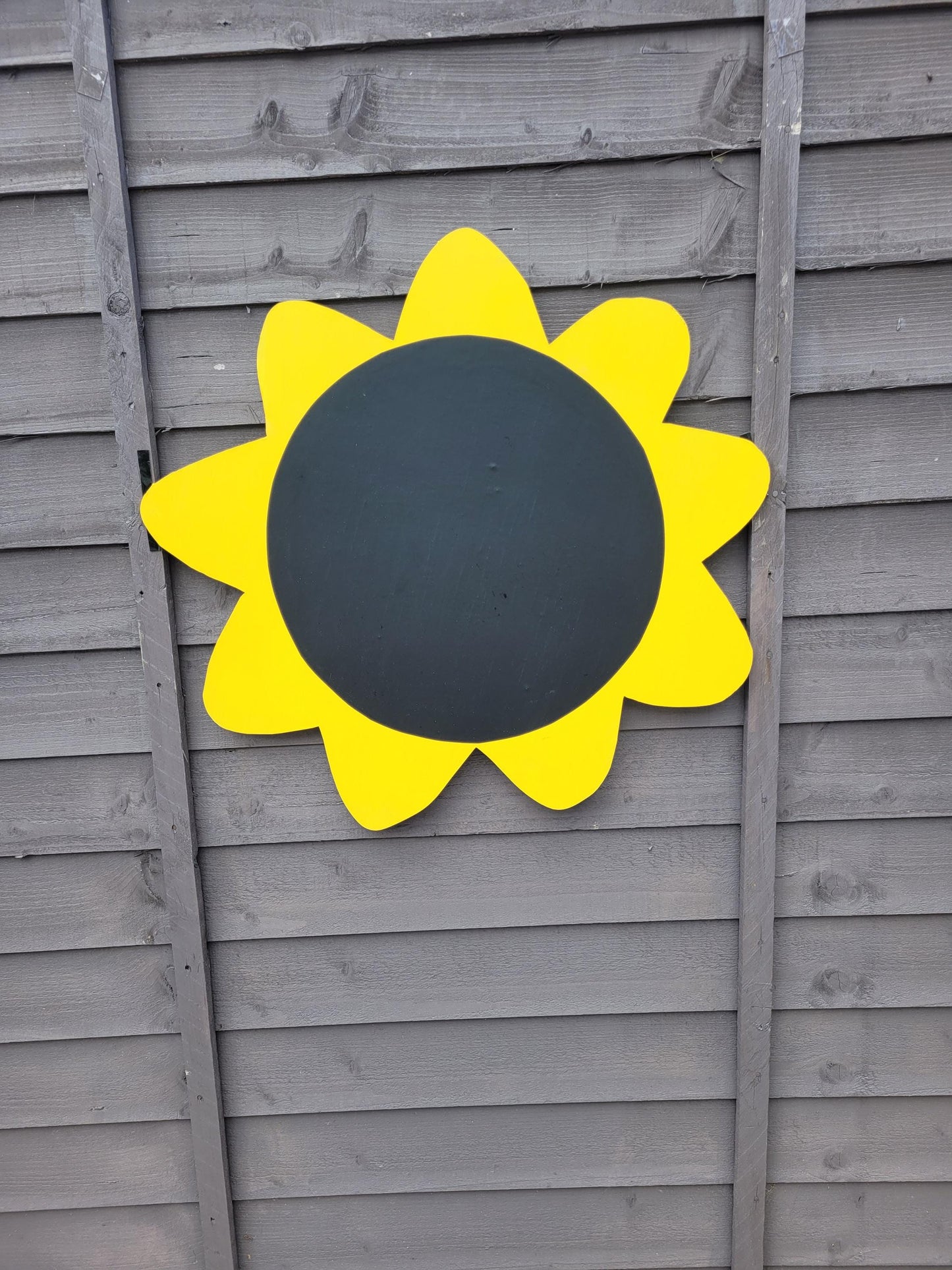 60CM ACRYLIC SUNFLOWER SHAPE GARDEN CHALKBOARD