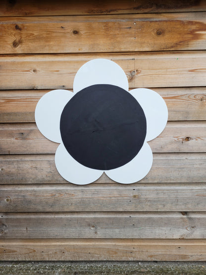 60CM ACRYLIC FLOWER CHALKBOARD (5 PETAL DAISY)