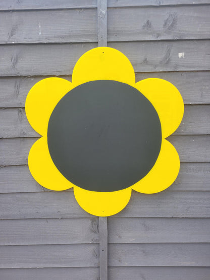 FLOWER SHAPED GARDEN CHALKBOARD (6PETAL)