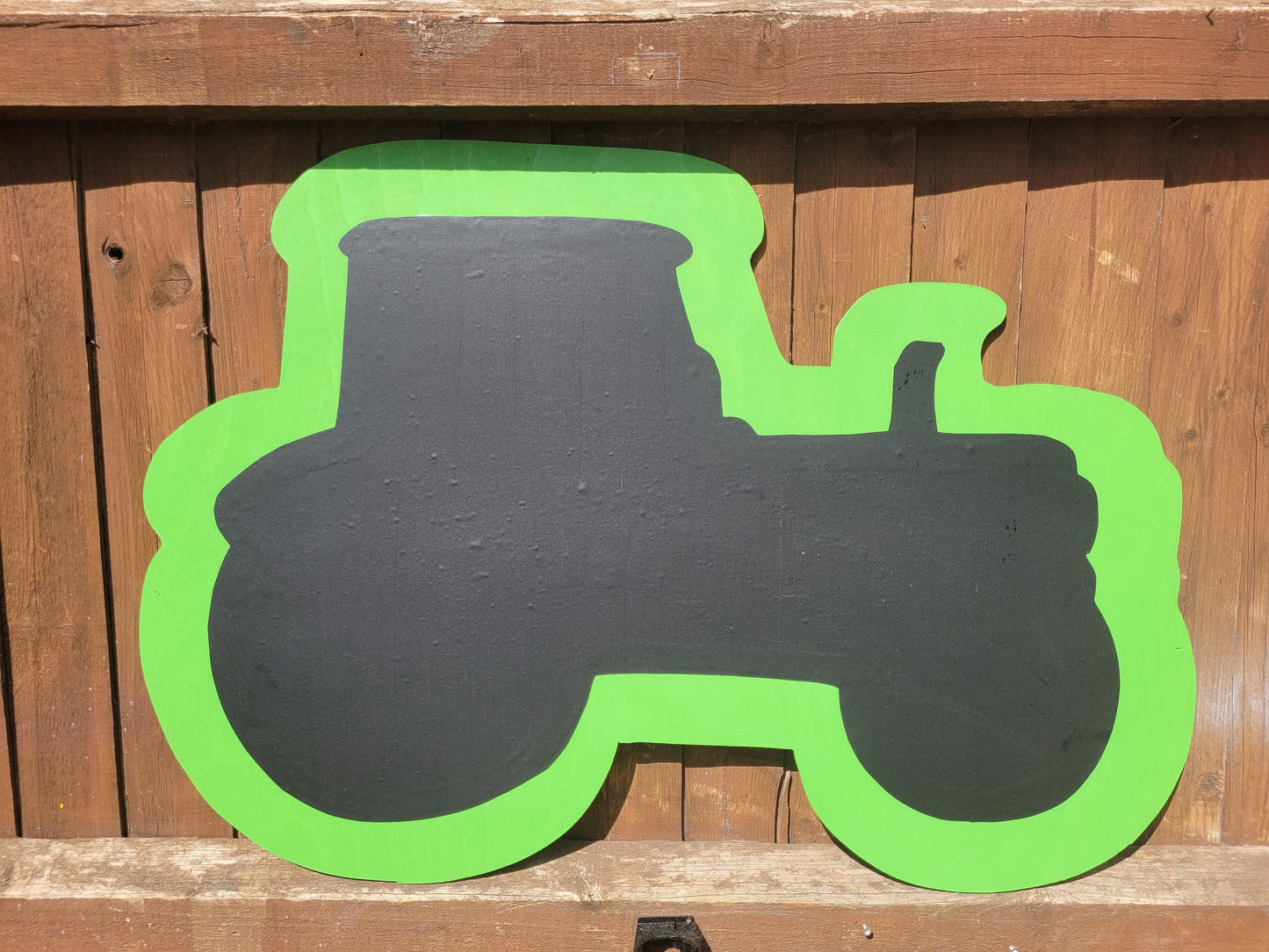 TRACTOR SHAPED CHALKBOARD (75CM)
