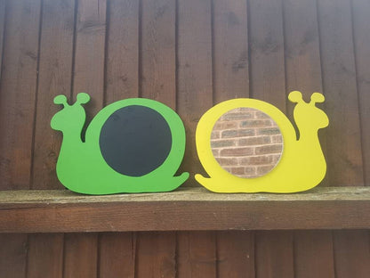 SET OF 2 X MIRROR AND 2 X CHALKBOARD SNAILS (30CMs)