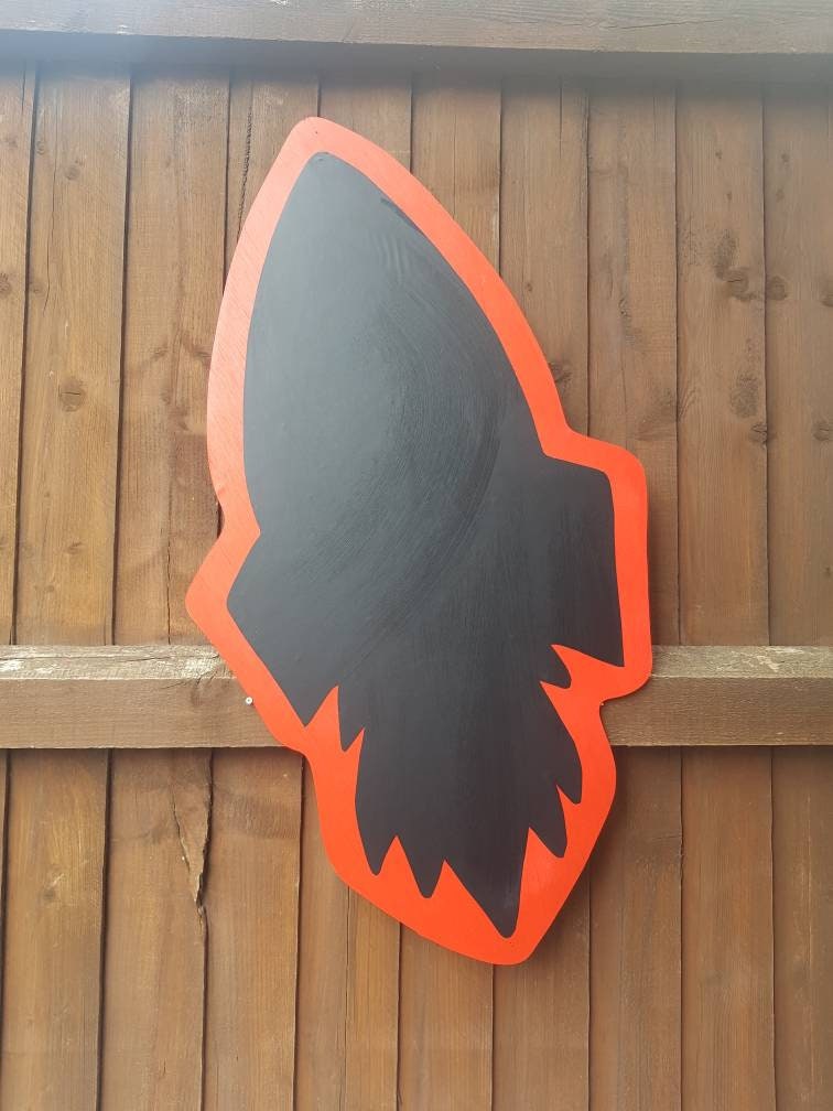70CM ROCKET SHAPE GARDEN CHALKBOARD