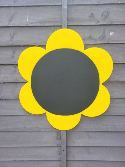 FLOWER SHAPED GARDEN CHALKBOARD (6PETAL)