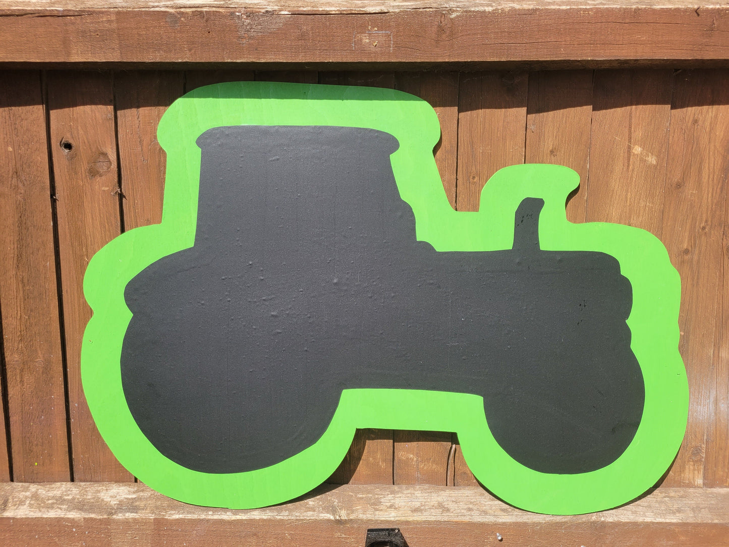 TRACTOR SHAPED CHALKBOARD (75CM)