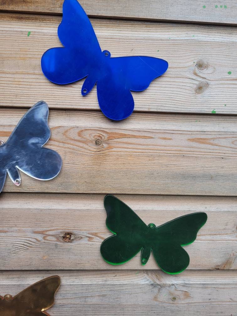 SET OF 8 COLOURED BUTTERFLY MIRRORS