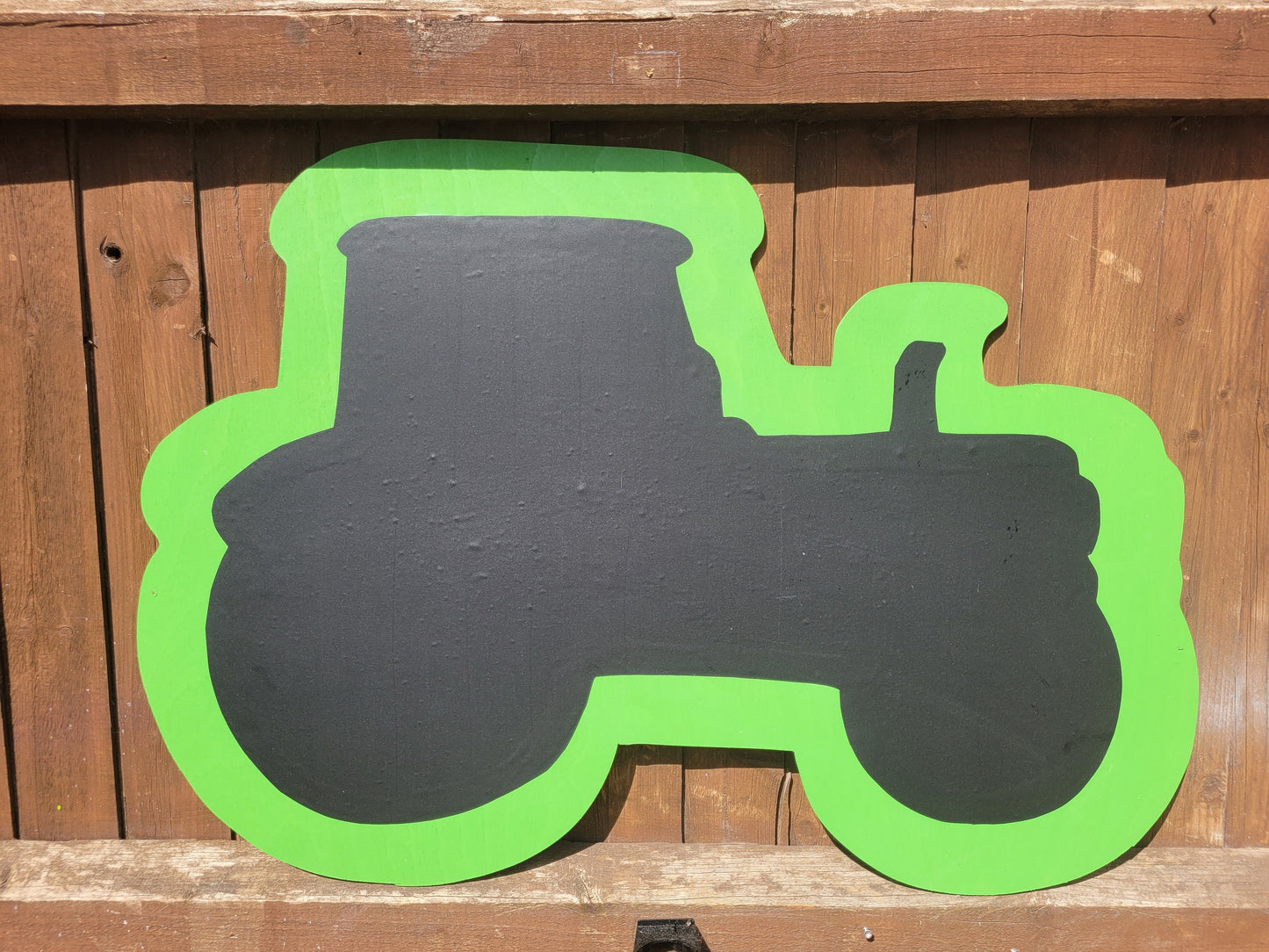 TRACTOR SHAPED CHALKBOARD (75CM)