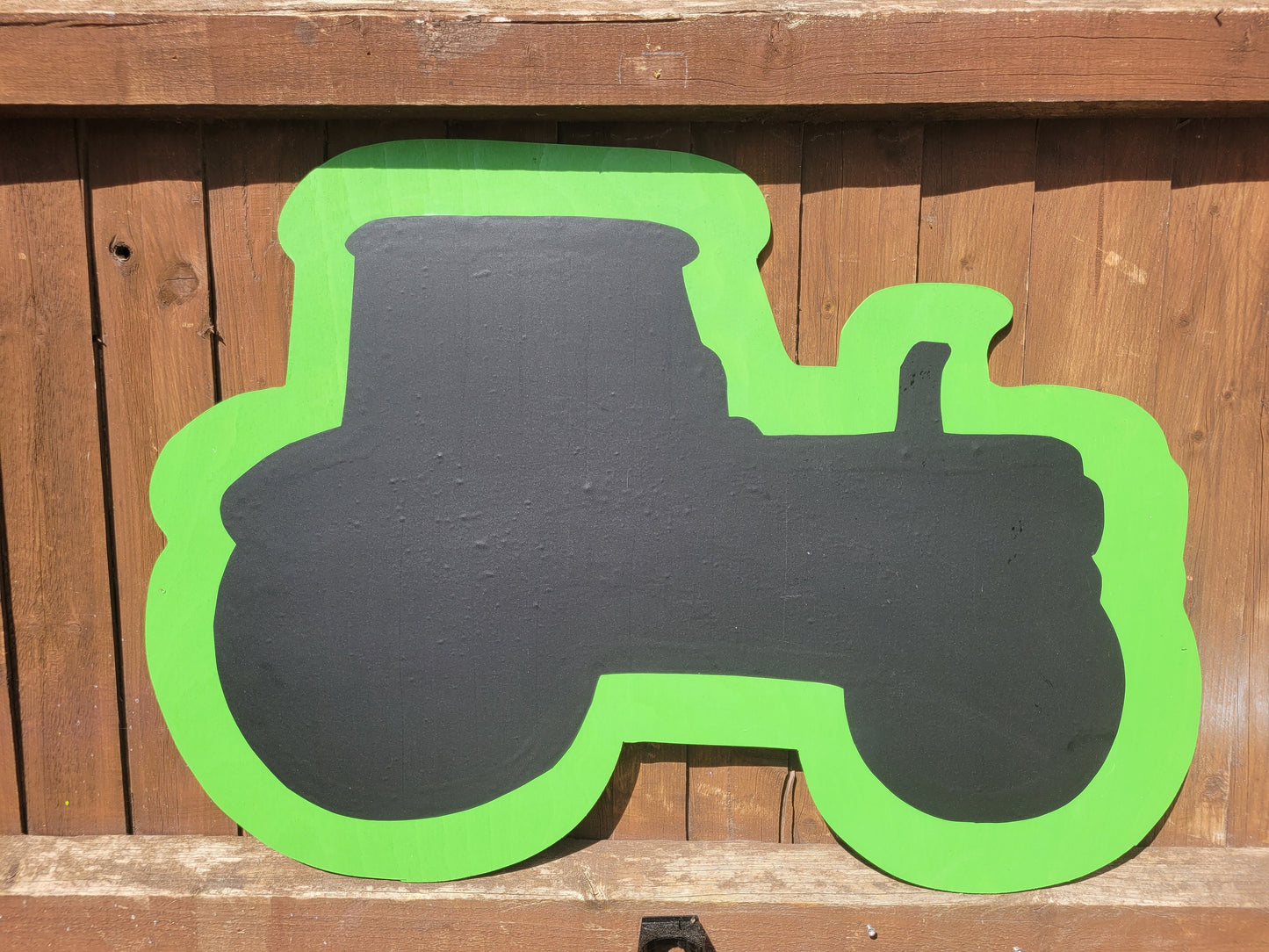 TRACTOR SHAPED CHALKBOARD (75CM)