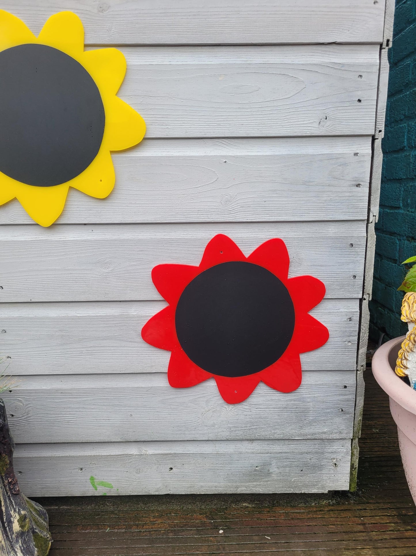 SET OF 4 SUNFLOWER SHAPE GARDEN CHALKBOARDS