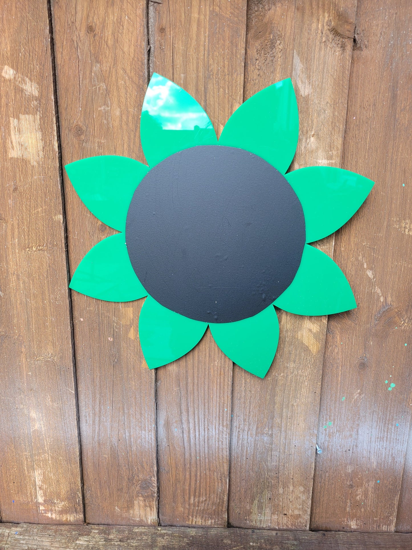 SET OF 2 FLOWER MIRRORS AND 2 X FLOWER CHALKBORDS (8PETAL POINTY)