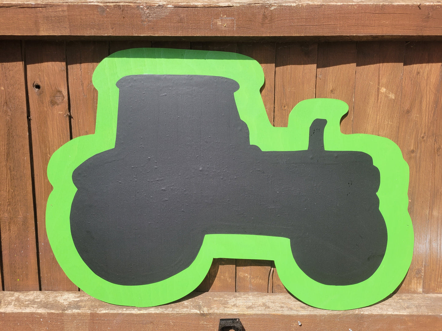 TRACTOR SHAPED CHALKBOARD (75CM)