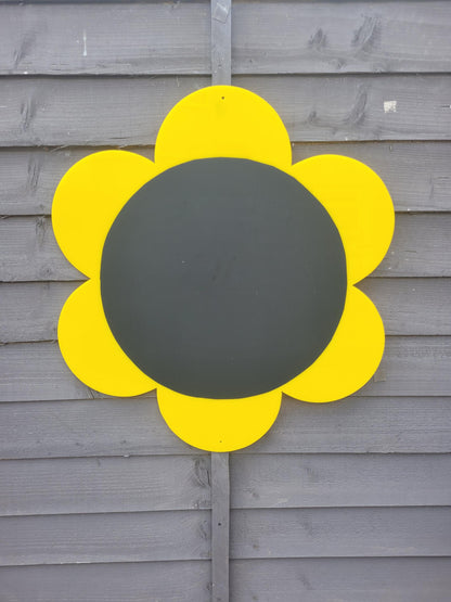 FLOWER SHAPED GARDEN CHALKBOARD (6PETAL)