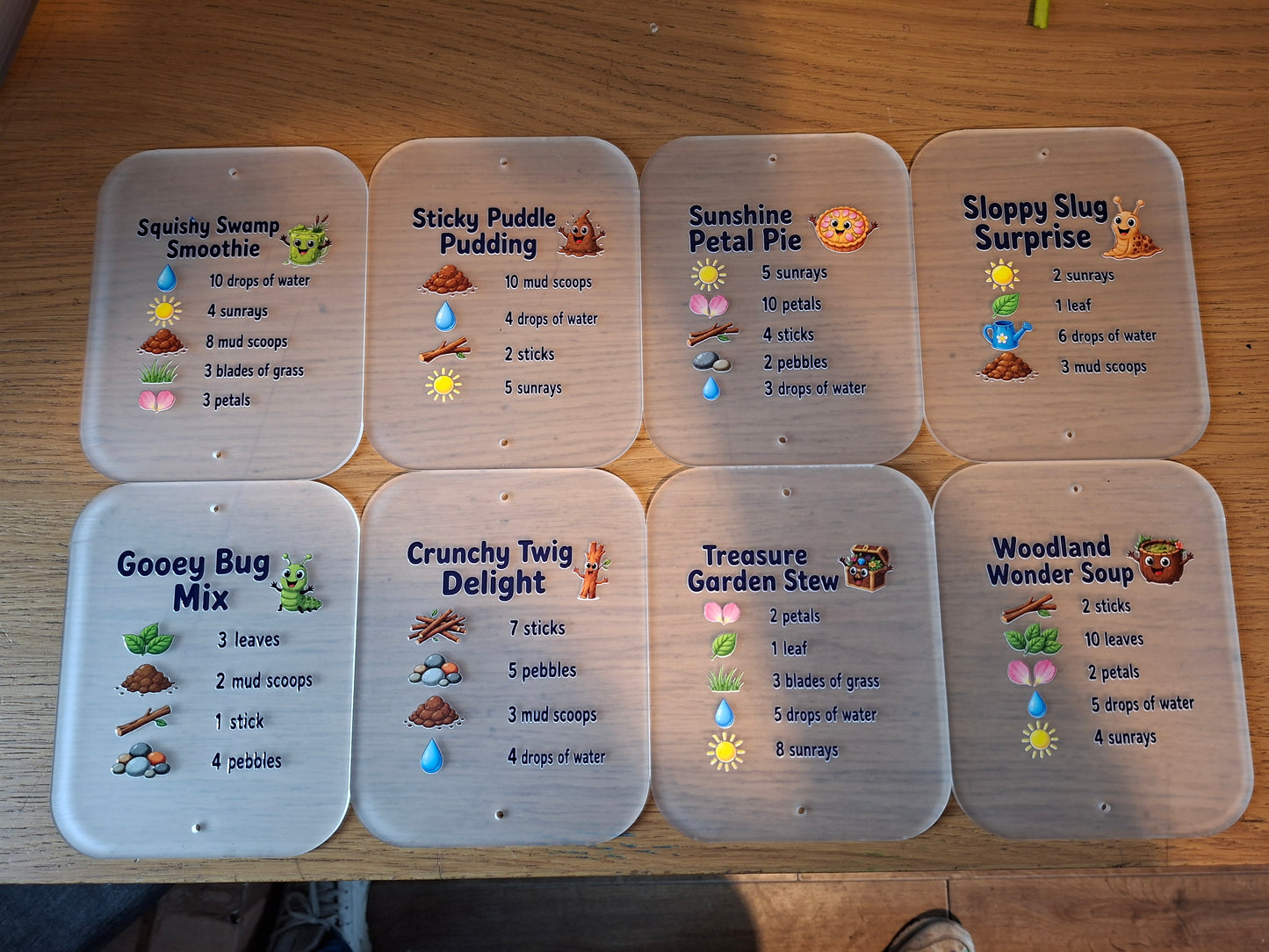 SET OF 8 MUD KITCHEN RECIPE CARDS, ACRYLIC (15X12CM)