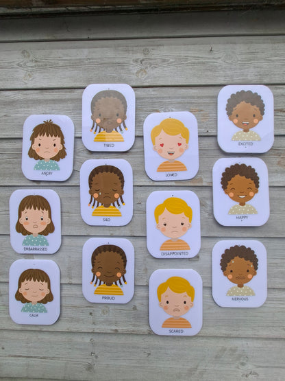 SET OF 12 EMOTION FLASHCARDS - ACRYLIC