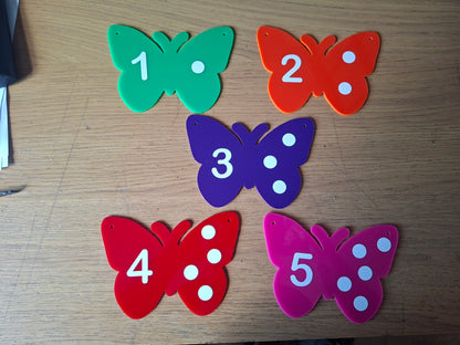 SET OF 5 OR 10 COUNTING BUTTERFLIES, ACRYLIC, 12X15CM