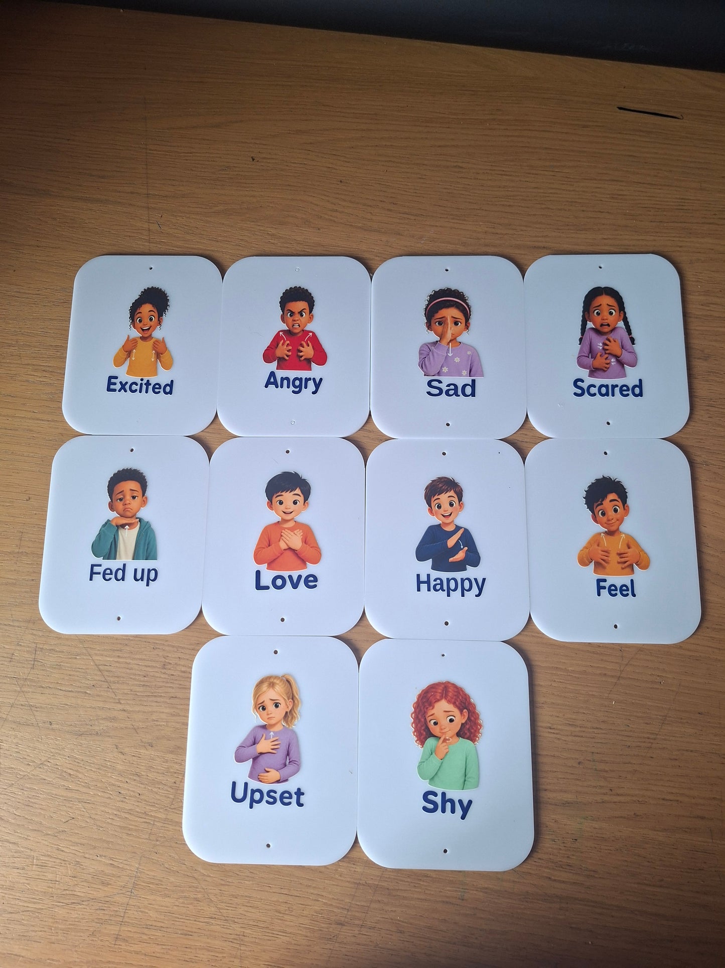 BSL, BRITISH SIGN LANGUAGE, EMOTION CARDS, SET OF 10 (12X15CM)