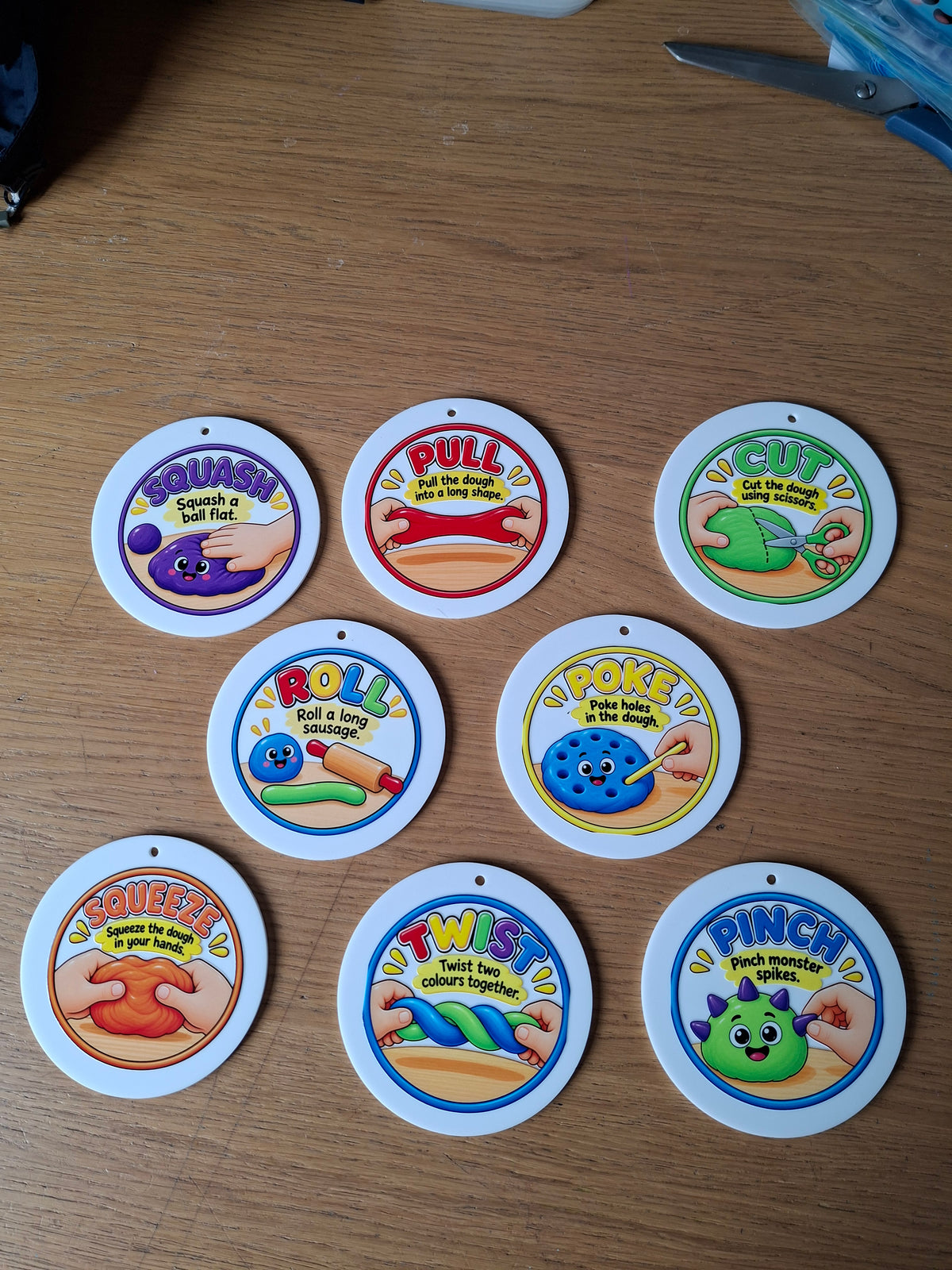 SET OF 8 PLAY DOUGH PROMPT FLASHCARDS ACRYLIC (10CM)